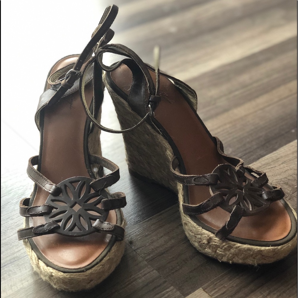 American Eagle wedges